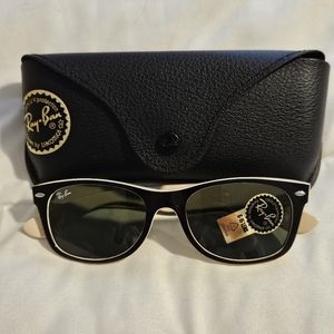 NEW Ray Ban Wayfarer sunglasses